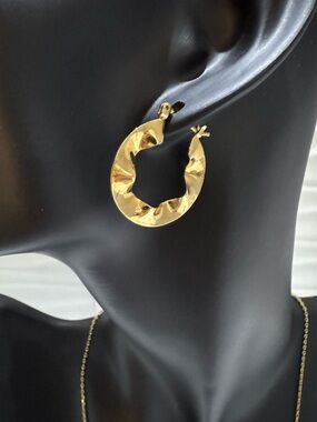 Gold Textured Hoop Earrings - Women Jewelry